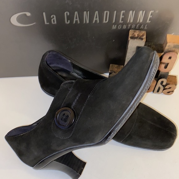 🇨🇦La CANADIENNE Montreal Waterproof ‘Shootie’ Bootie Heels in Black Suede - Picture 1 of 12
